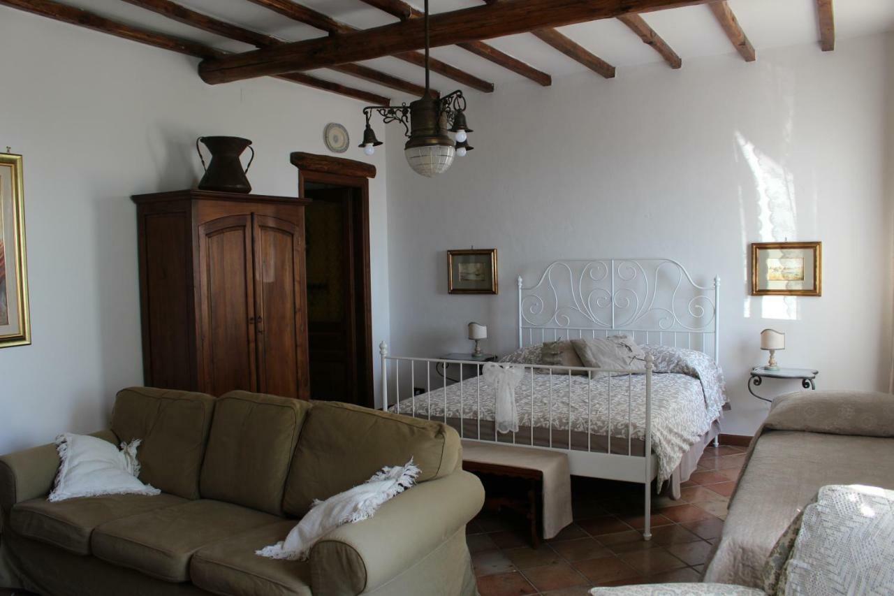 Le Coste Bed & Breakfast Veroli Exterior photo